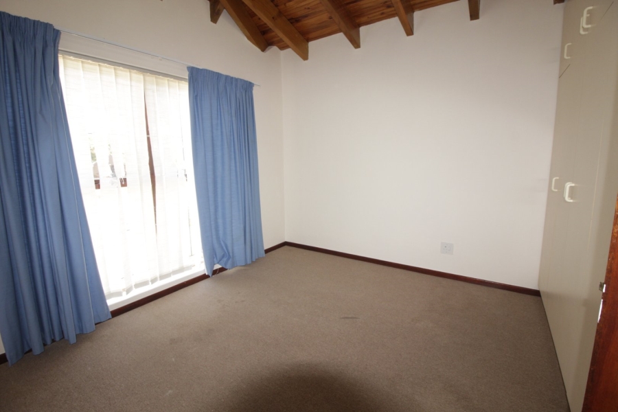 3 Bedroom Property for Sale in Jeffreys Bay Central Eastern Cape